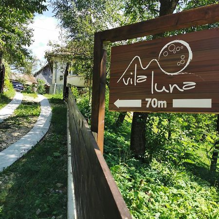 Vila Luna Comarnic Luaran gambar